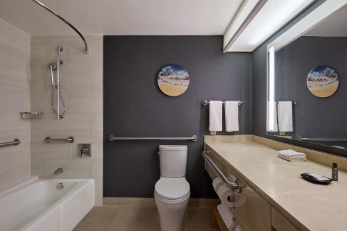 The Westin Los Angeles Airport image 21