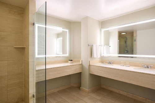 The Westin Los Angeles Airport image 7